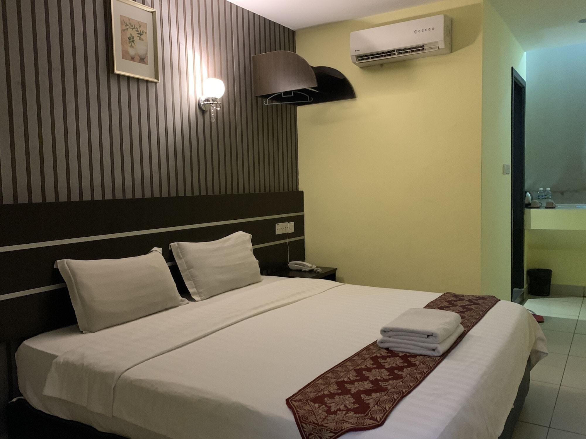 Stay Inn Kota Kinabalu Exterior photo